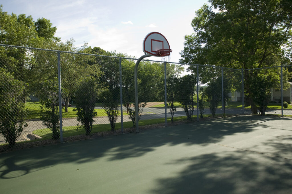 Basketball free-throw court